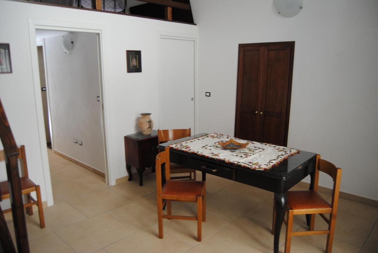 B & B Palazzo Maestro & Corte Maestro Rooms Gallipoli Quarto foto